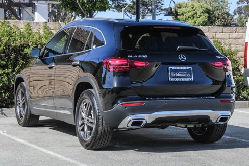 Certified 2025 Mercedes-Benz GLA 250 4MATIC image 6