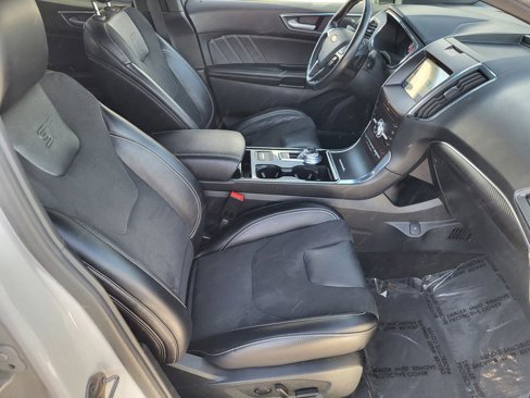Used 2020 Ford Edge ST w/ Cold Weather Package image 28
