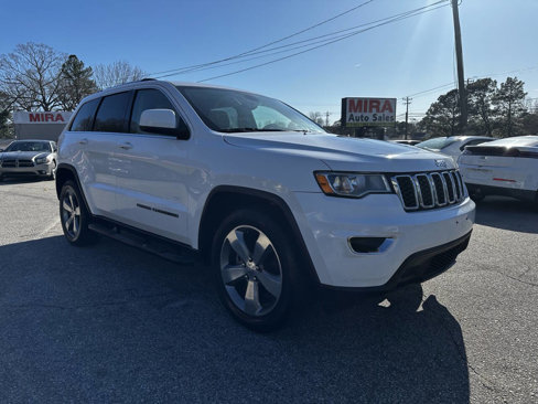 Used 2017 Jeep Grand Cherokee Laredo w/ Quick Order Package 2BE image 5
