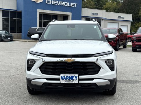 New 2026 Chevrolet TrailBlazer LT w/ Convenience Package image 2