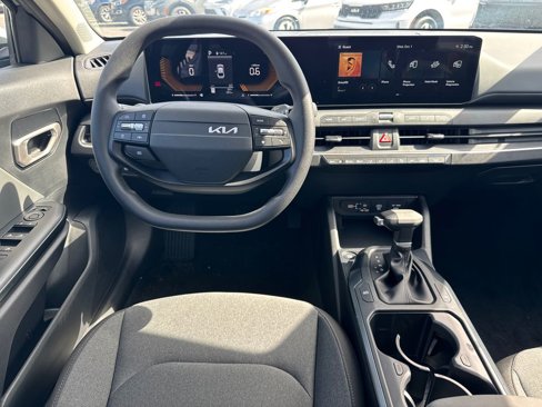 New 2025 Kia K4 LXS image 23
