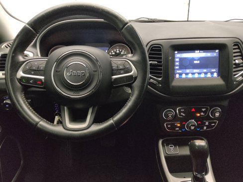 Used 2017 Jeep Compass Latitude w/ Popular Equipment Group image 22
