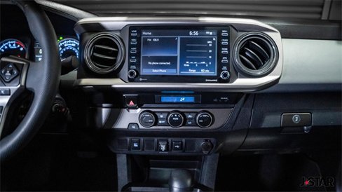 Used 2022 Toyota Tacoma SR5 image 7