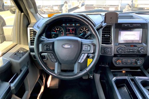 Used 2016 Ford F150 XLT w/ Equipment Group 302A Luxury image 5