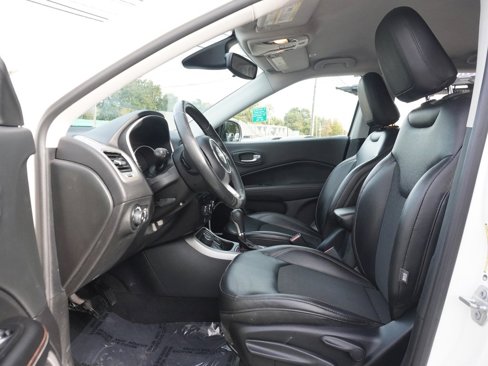Used 2018 Jeep Compass Latitude w/ Cold Weather Group image 24