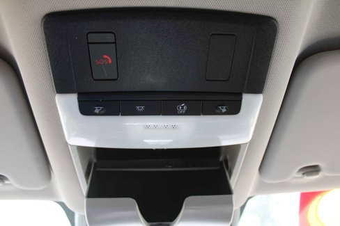 Used 2023 Nissan Rogue SV image 47