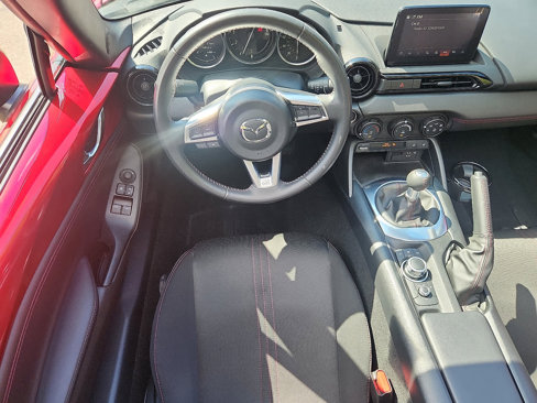 Used 2018 MAZDA MX-5 Miata RF Club image 11