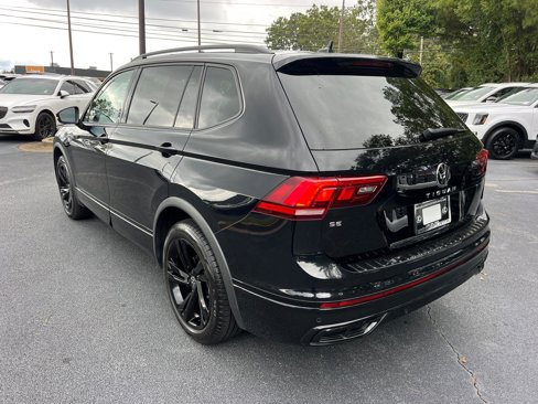 Used 2023 Volkswagen Tiguan SE R-Line image 8