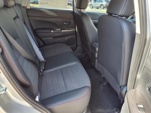 New 2025 Mitsubishi Outlander Sport SE image 10