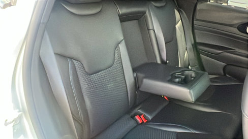 New 2025 Jeep Compass Latitude w/ Altitude Special Edition image 18