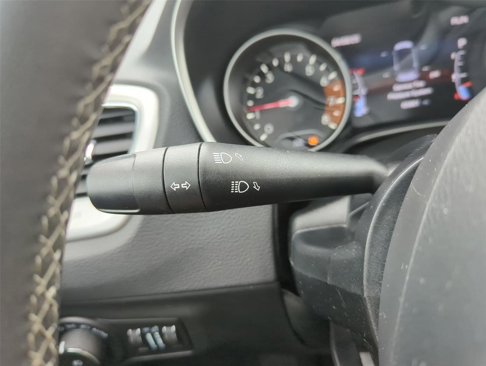 Used 2021 Jeep Compass Latitude image 25