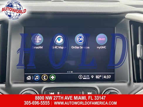 Used 2023 GMC Terrain SLT image 33
