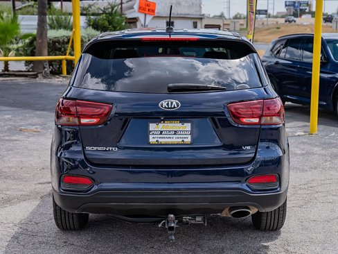 Used 2020 Kia Sorento AWD V6 image 6