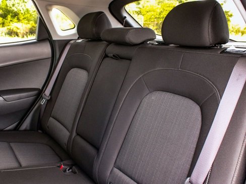 Used 2023 Hyundai Kona SEL image 32