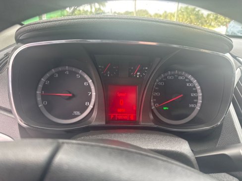 Used 2011 GMC Terrain SLE image 11