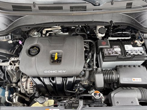 Used 2021 Hyundai Kona SEL image 10