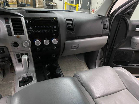 Used 2008 Toyota Tundra Limited image 22