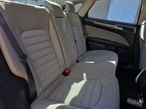 Used 2018 Ford Fusion S image 27