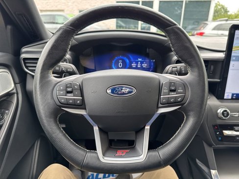 Used 2020 Ford Explorer ST w/ Premium Technology Package image 25