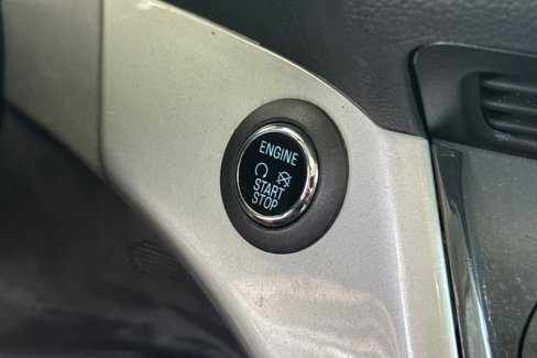Used 2015 Ford C-MAX Energi SEL image 32
