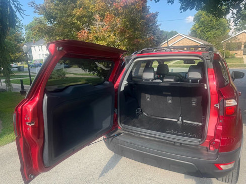 Used 2018 Ford EcoSport SES w/ Interior Protection Package image 8