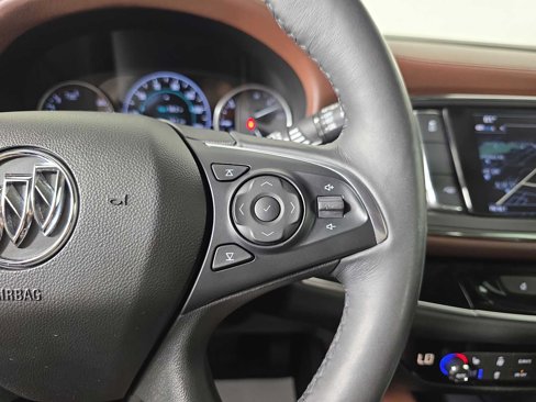 Used 2018 Buick Enclave Avenir w/ Avenir Technology Package image 24