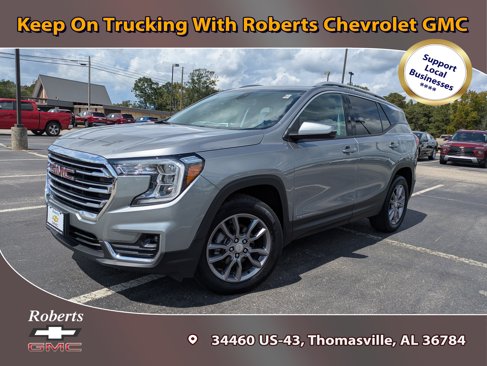 Used 2024 GMC Terrain SLT image 1