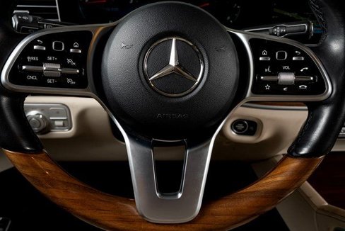 Used 2022 Mercedes-Benz GLS 450 4MATIC image 39