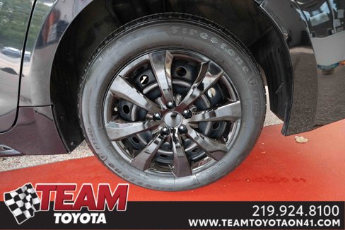 Used 2023 Toyota Corolla LE image 28