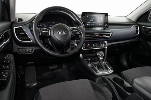 Used 2021 Kia Seltos S image 6