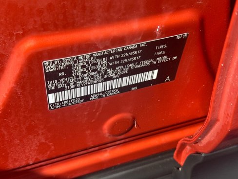 Used 2015 Toyota RAV4 LE image 44