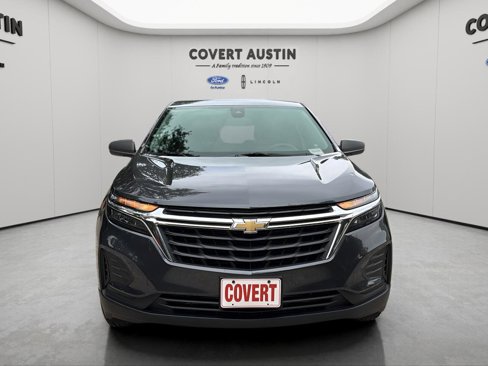 Used 2022 Chevrolet Equinox LS w/ LS Convenience Package image 8