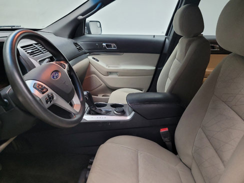 Used 2013 Ford Explorer 4WD w/ Class III Trailer Tow Pkg image 17