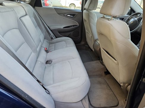 Used 2017 Chevrolet Malibu LS image 35