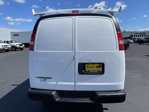 Used 2019 Chevrolet Express 2500 w/ Driver Convenience Package image 7