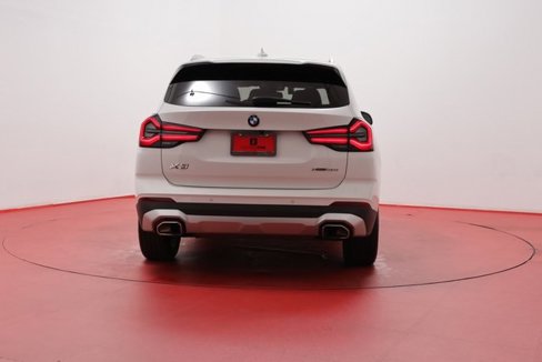 Used 2024 BMW X3 xDrive30i image 4