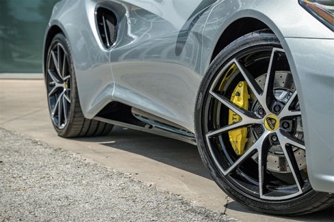 New 2025 Lotus Emira image 2