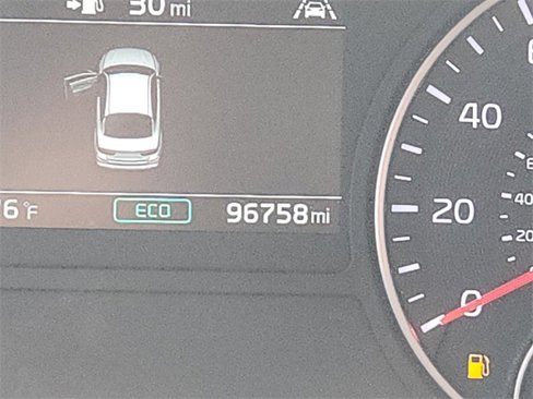 Used 2020 Kia Optima SX image 27