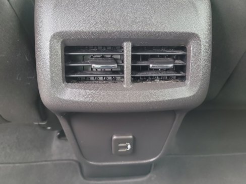 Used 2024 Chevrolet Equinox LT image 13