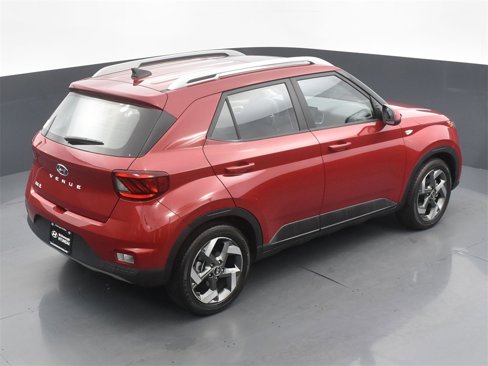 Certified 2022 Hyundai Venue SEL w/ Cargo Package image 16