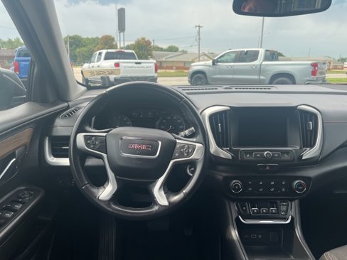 Used 2018 GMC Terrain SLE image 3