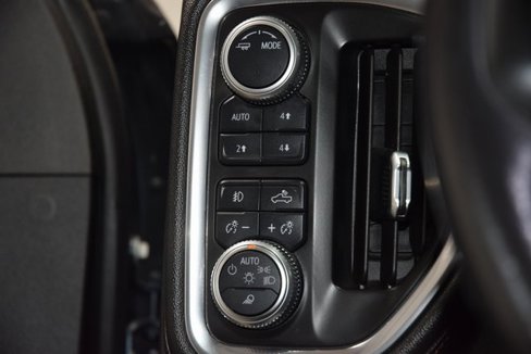 Used 2020 GMC Sierra 2500 AT4 w/ Technology Package image 32