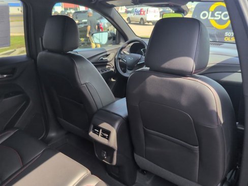 Used 2022 Chevrolet Equinox RS w/ RS Leather Package image 31