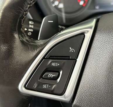 Used 2019 Chevrolet Camaro LT image 21