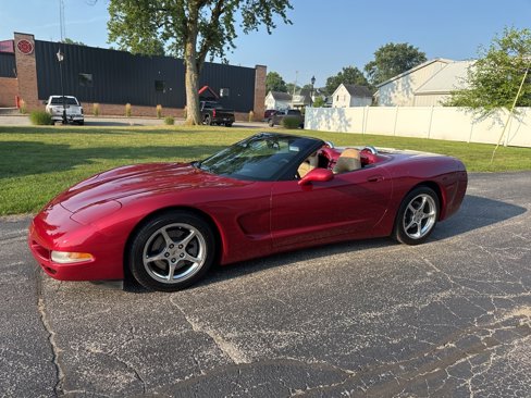 Used 2004 Chevrolet Corvette Convertible w/ Preferred Equipment Group image 17