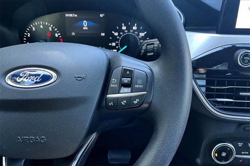 Used 2020 Ford Escape SE image 12