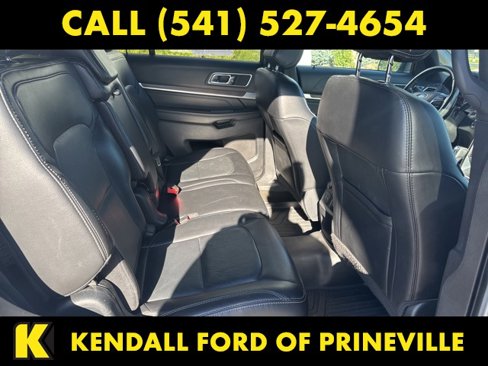 Used 2017 Ford Explorer Limited image 12