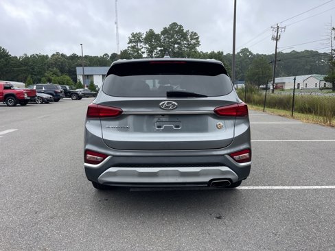Used 2019 Hyundai Santa Fe SEL image 6