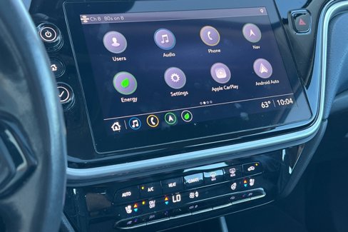 Certified 2022 Chevrolet Bolt EUV Premier w/ Sun & Sound Package image 29