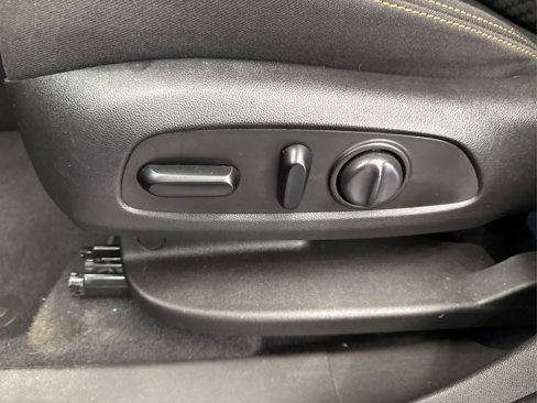 Used 2021 GMC Terrain SLE w/ Driver Convenience Package image 42